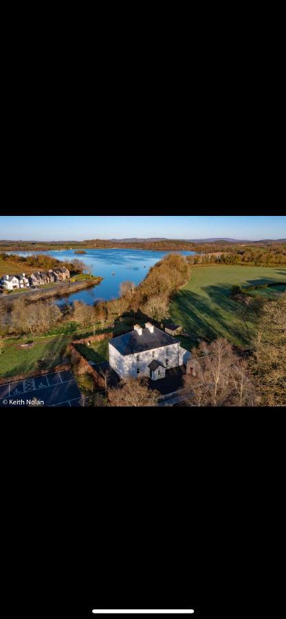 Lough Key Luxury Riverfront Apartment Cootehall Exterior foto